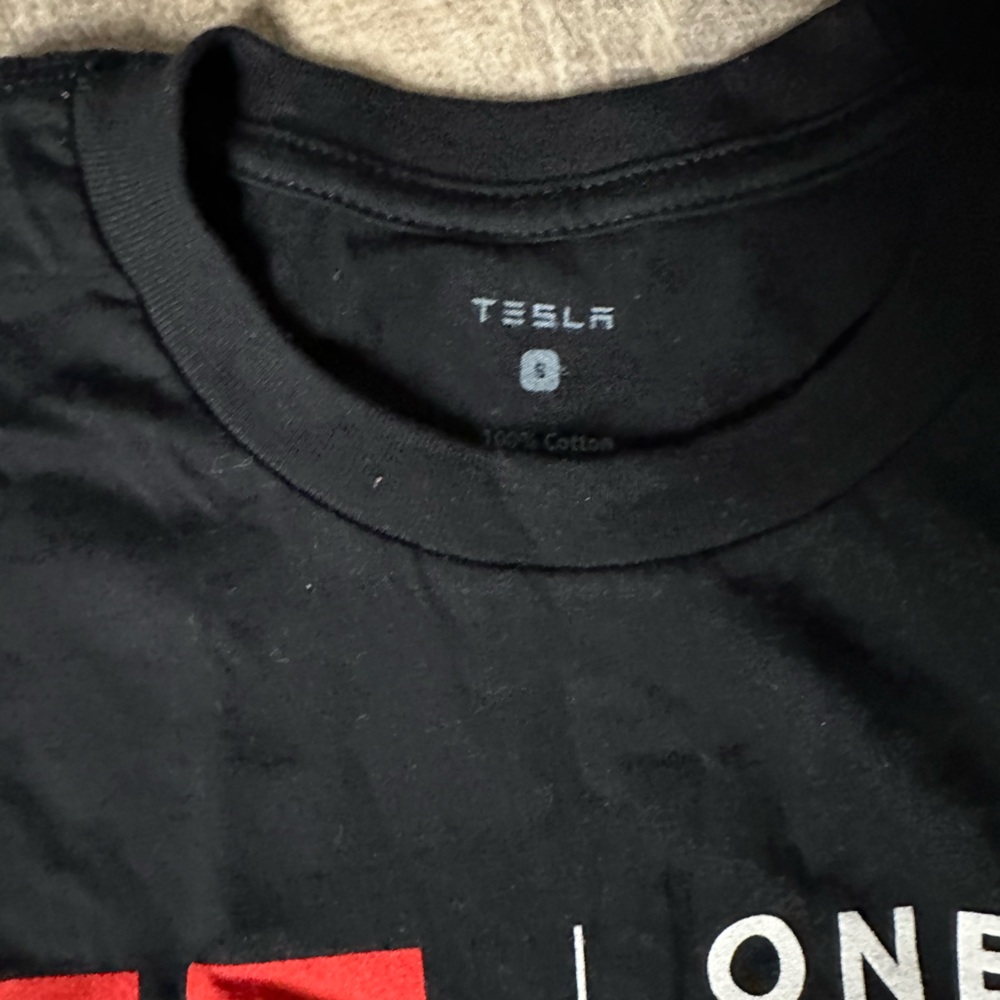 Tesla tee - Picture 2 of 6